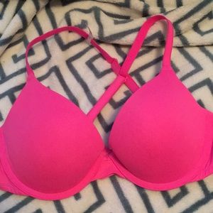 VS pink brand new bra